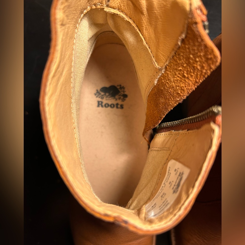 🍁Canadian Brand🍁 Roots Liberty Boot in Brown - Picture 6 of 7